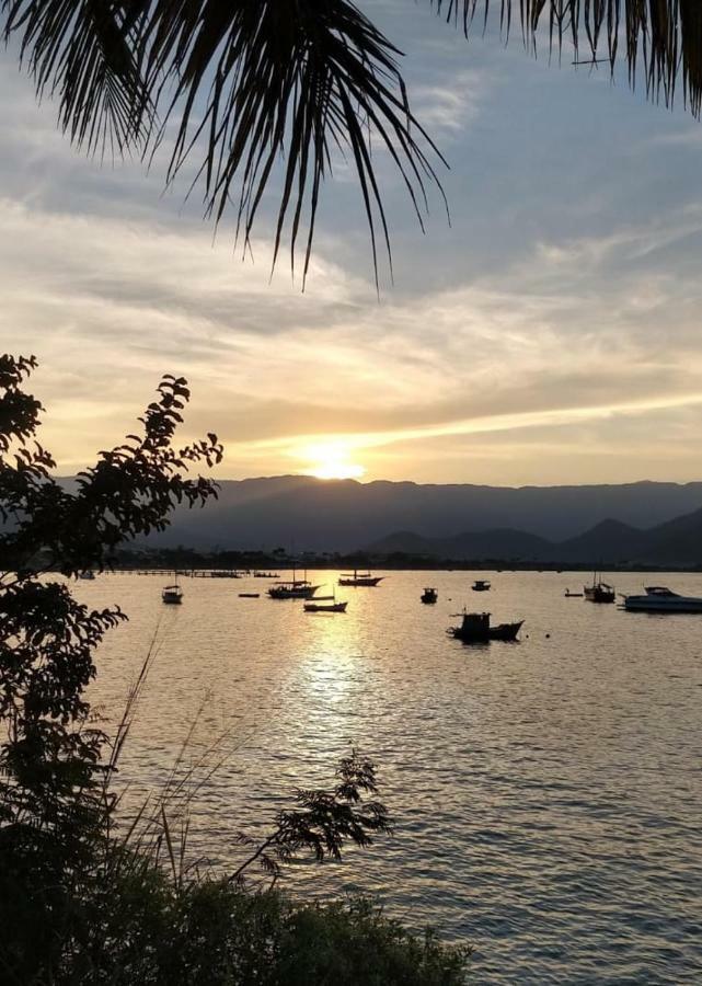 - Grande - 250m Da * Ubatuba